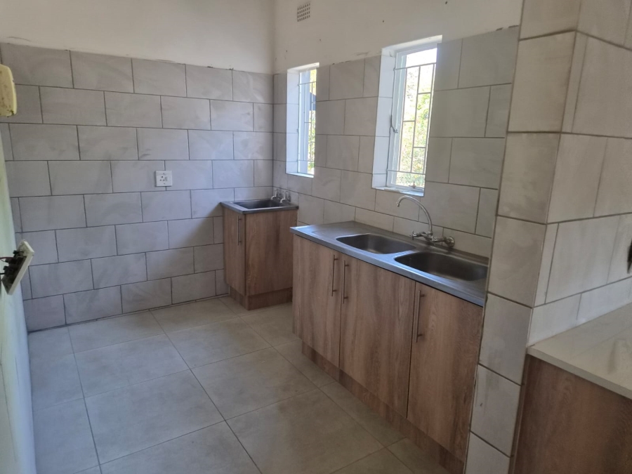 4 Bedroom Property for Sale in Geelhoutpark North West